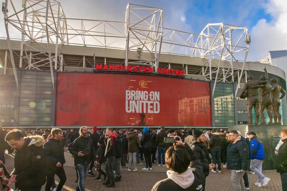 ‘Flattered’ – Manchester United interest welcomed by player and January transfer possible – Sport Witness