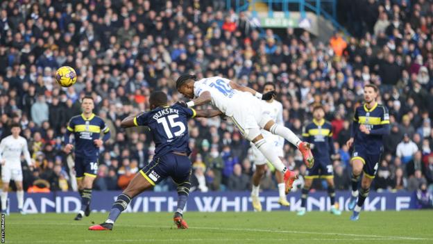 Leeds outgun Boro for seventh straight home win
