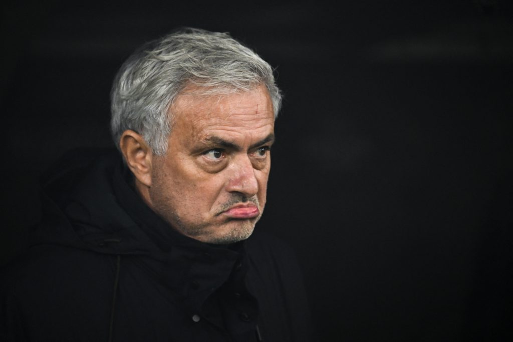 Why Jose Mourinho spoke Portuguese in Roma press conference after Sassuolo win – Get Italian Football News