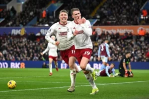 5 talking points as McTominay boosts Man Utd top-four hopes with late Villa win