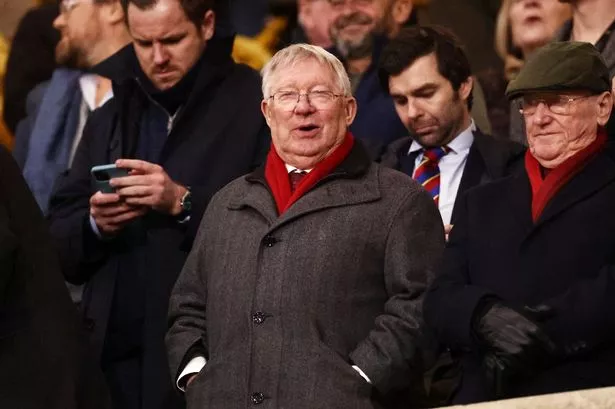Alex Ferguson makes title call amid Gary Neville’s “pathetic” Man Utd jibe